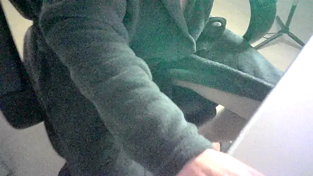 nobby2012 online show from 12, 4, 2026