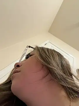 Snapshot of bunnygorl12 chatting on 15, 6, 2026 bunnygorl12 online show from 15, 6, 2026