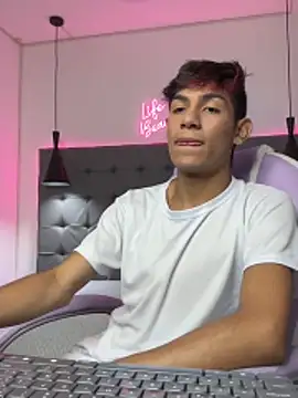 cherub  online show from 27, 11, 2025