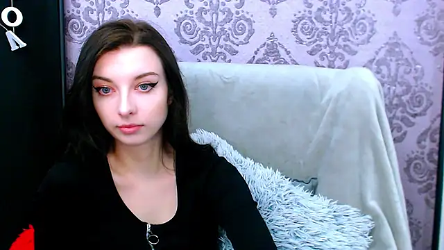 DominantLuna online show from 30, 3, 2026