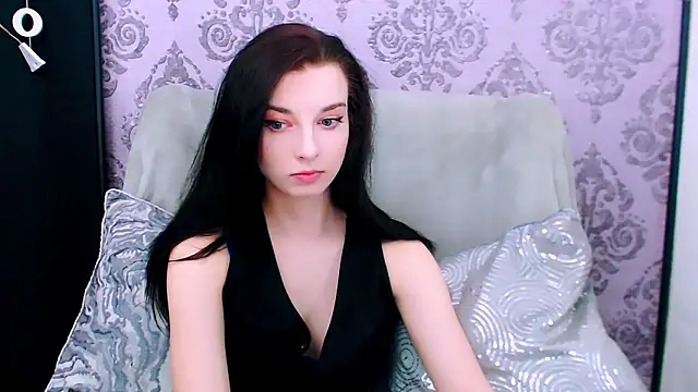 Snapshot of DominantLuna chatting on 26, 5, 2026 DominantLuna online show from 26, 5, 2026
