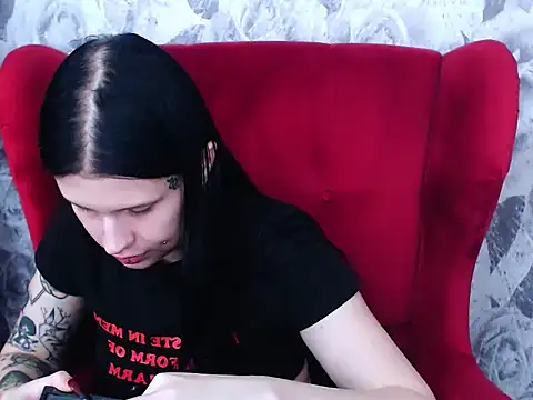 VenomDoll online show from 7, 11, 2025