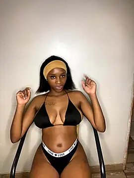 Snapshot of Sirah1 chatting on 26, 10, 2025 Sirah1 online show from 26, 10, 2025