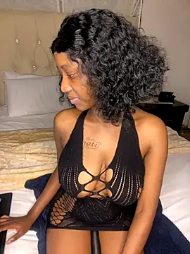 Snapshot of Sirah1 chatting on 18, 11, 2025 Sirah1 online show from 18, 11, 2025