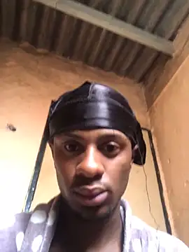 Snapshot of Awelarn chatting on 29, 10, 2025 Awelarn online show from 29, 10, 2025