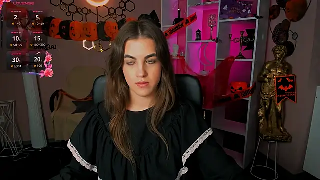 lina fox12 online show from 31, 10, 2025