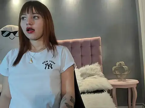  aurora jones online show from 16, 10, 2025