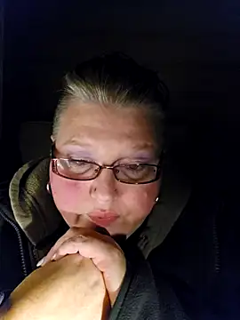Snapshot of Budd_Bunney chatting on 16, 10, 2025 Budd Bunney online show from 16, 10, 2025