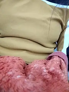 Snapshot of PEEHU-50 chatting on 21, 12, 2025 PEEHU-50 online show from 21, 12, 2025