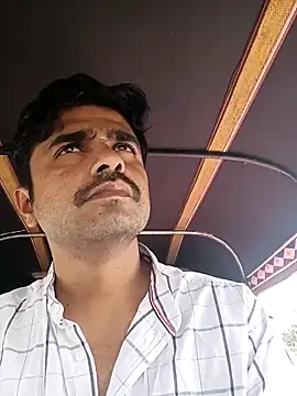 Snapshot of puneriboy32 chatting on 12, 11, 2025 puneriboy32 online show from 12, 11, 2025