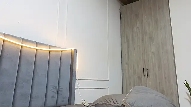 luxuryheaven 8 online show from 14, 11, 2025