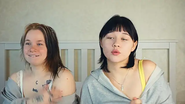 EviaVanveen online show from 14, 11, 2025