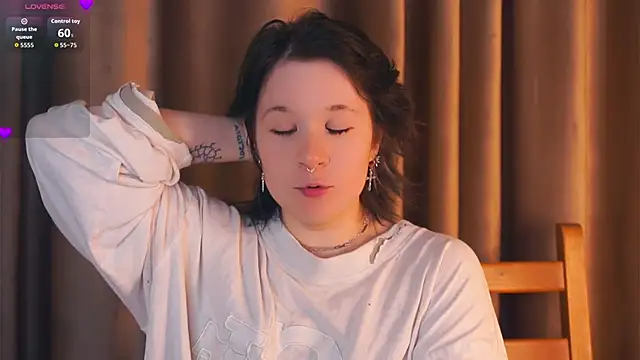 EviaVanveen online show from 10, 1, 2026