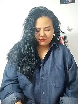 Tania cruz  online show from 21, 12, 2025