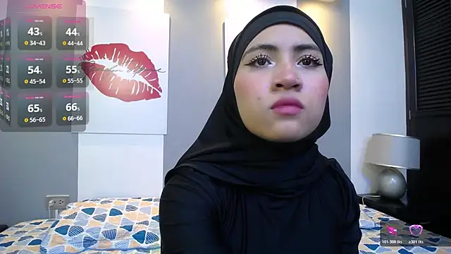 Snapshot of Neesha__ chatting on 25, 10, 2025 Neesha online show from 25, 10, 2025