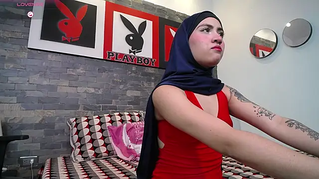 Snapshot of Neesha__ chatting on 5, 11, 2025 Neesha online show from 5, 11, 2025