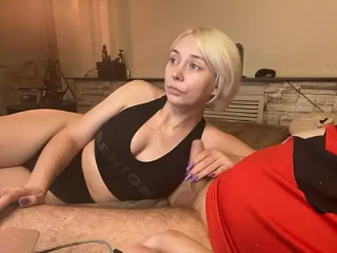 Sex Vibe couple online show from 24, 10, 2025