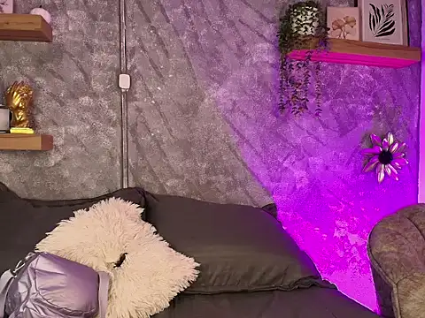 Nikolbrice online show from 18, 2, 2026