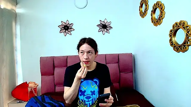 SnowyX  online show from 10, 10, 2025