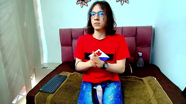 SnowyX  online show from 11, 10, 2025