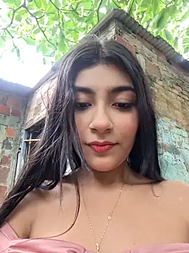 Sweed-virgin-pussy online show from 14, 5, 2026