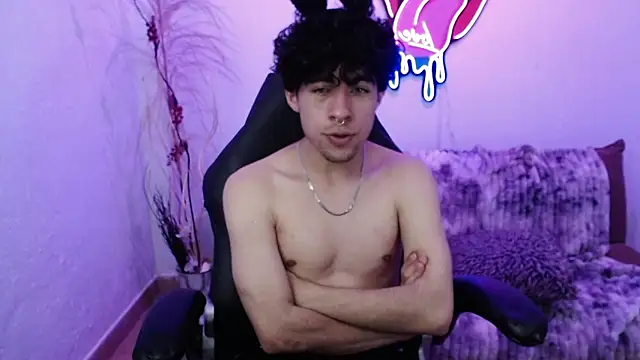 Liil boy online show from 2, 11, 2025