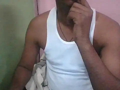 DesiLoverOnCam online show from 3, 10, 2025