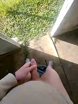 rezzzze online show from 6, 4, 2026