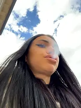 Snapshot of ilariea_girl chatting on 24, 10, 2025 ilariea girl online show from 24, 10, 2025