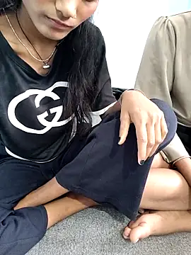 Unique girls90 online show from 21, 2, 2026