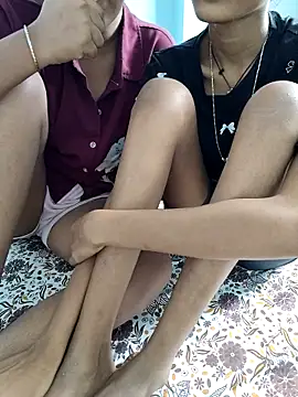 Unique girls90 online show from 5, 3, 2026