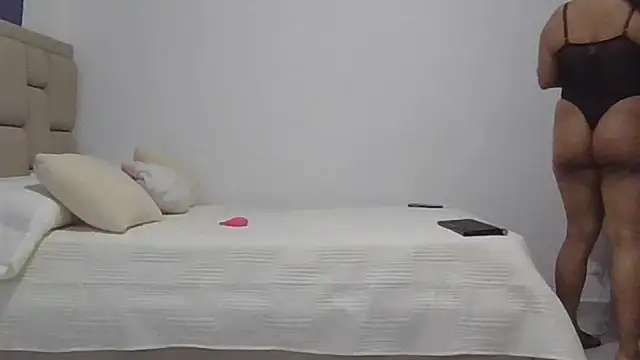 Snapshot of Velira69 chatting on 25, 11, 2025 Velira69 online show from 25, 11, 2025