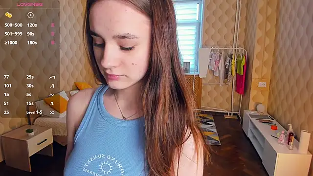 JinnyMcie online show from 14, 12, 2025