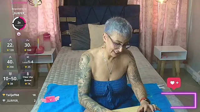 Charlotte  Gray online show from 3, 12, 2025