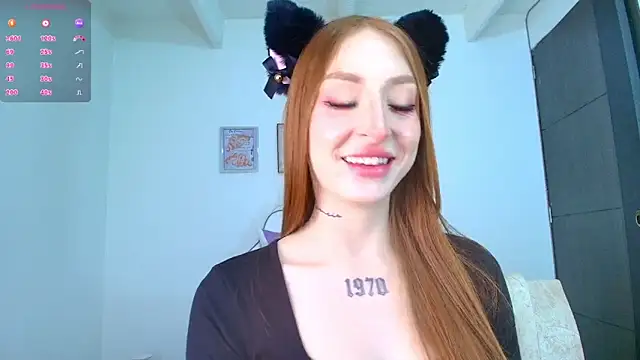 Snapshot of Bennuluspeach_ chatting on 8, 11, 2025 Bennuluspeach online show from 8, 11, 2025