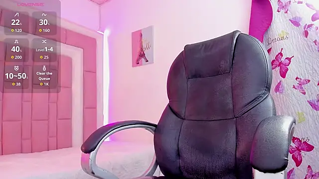 Snapshot of Klaret_Toy chatting on 15, 10, 2025 Klaret Toy online show from 15, 10, 2025