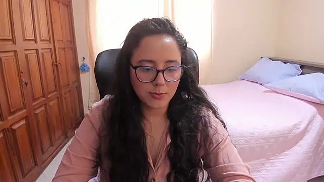 Venus cat  online show from 1, 10, 2025