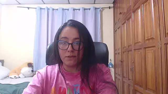 Venus cat  online show from 5, 2, 2026