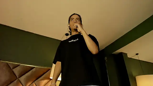 Dickie Dicking online show from 10, 11, 2025