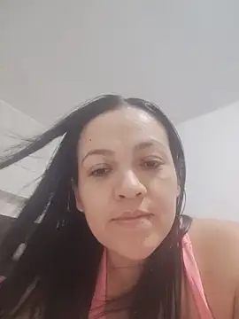 LindaSalo33 online show from 27, 5, 2026
