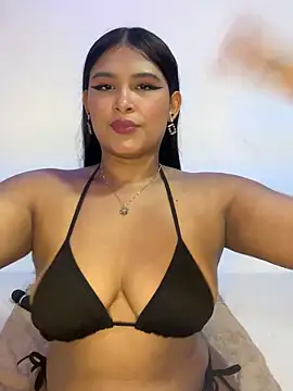 Snapshot of sarafox_10 chatting on 7, 10, 2025 sarafox 10 online show from 7, 10, 2025