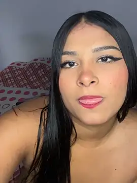 Snapshot of sarafox_10 chatting on 3, 11, 2025 sarafox 10 online show from 3, 11, 2025