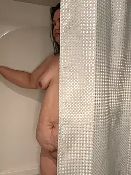 BrattyKrystal online show from 9, 10, 2025