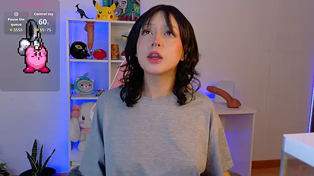 Snapshot of Sallie_Doll chatting on 22, 10, 2025 Sallie Doll online show from 22, 10, 2025