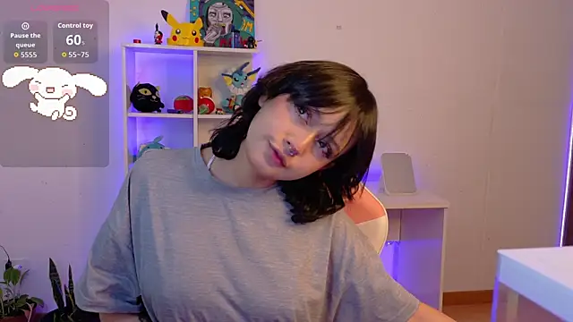 Snapshot of Sallie_Doll chatting on 21, 11, 2025 Sallie Doll online show from 21, 11, 2025