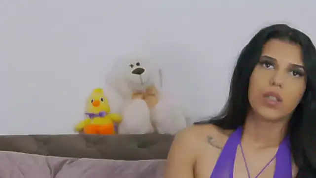 Snapshot of KendraSins chatting on 6, 10, 2025 KendraSins online show from 6, 10, 2025