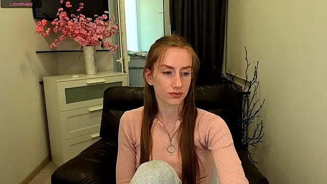 GoldenRose  online show from 26, 5, 2026