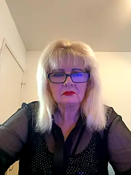 BoloshkaBlonda online show from 4, 10, 2025