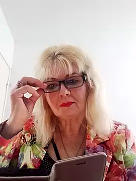 BoloshkaBlonda online show from 5, 10, 2025