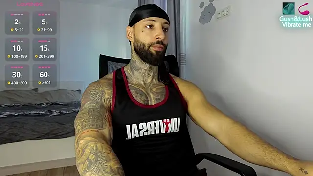 Snapshot of MasculineGuy99 chatting on 20, 10, 2025 MasculineGuy99 online show from 20, 10, 2025